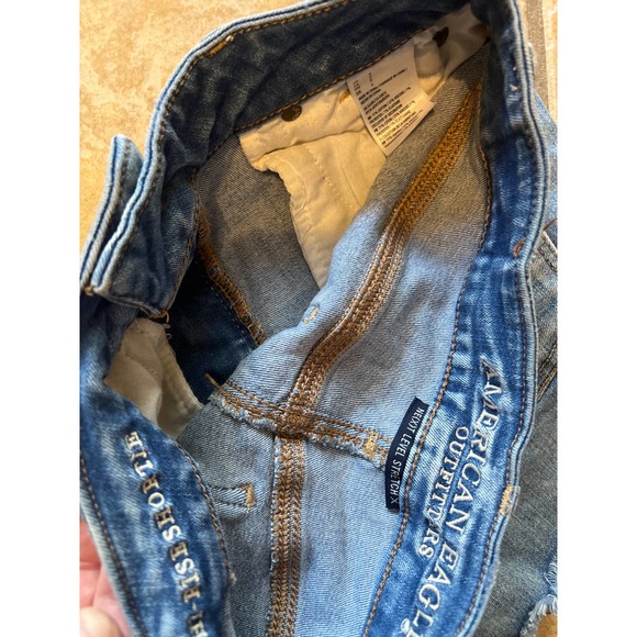 American Eagle Hi Rise Shortie Jean Shorts Size 0 - Picture 3 of 3
